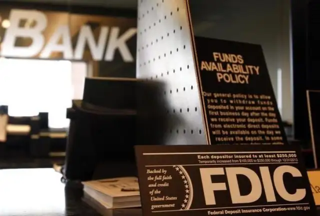 Describe the FDIC