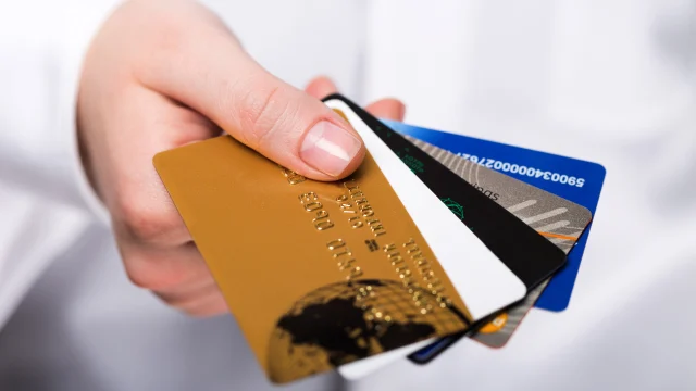 Effective Strategies to Prevent Credit Card Debt