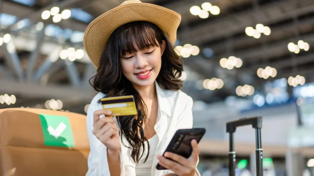 Maximizing Loyalty Rewards: Best Credit Cards for Accumulating Points on Train and Bus Programs