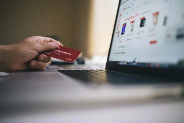 Maximizing Your Shopping: Best Credit Cards with Purchase Protection Benefits